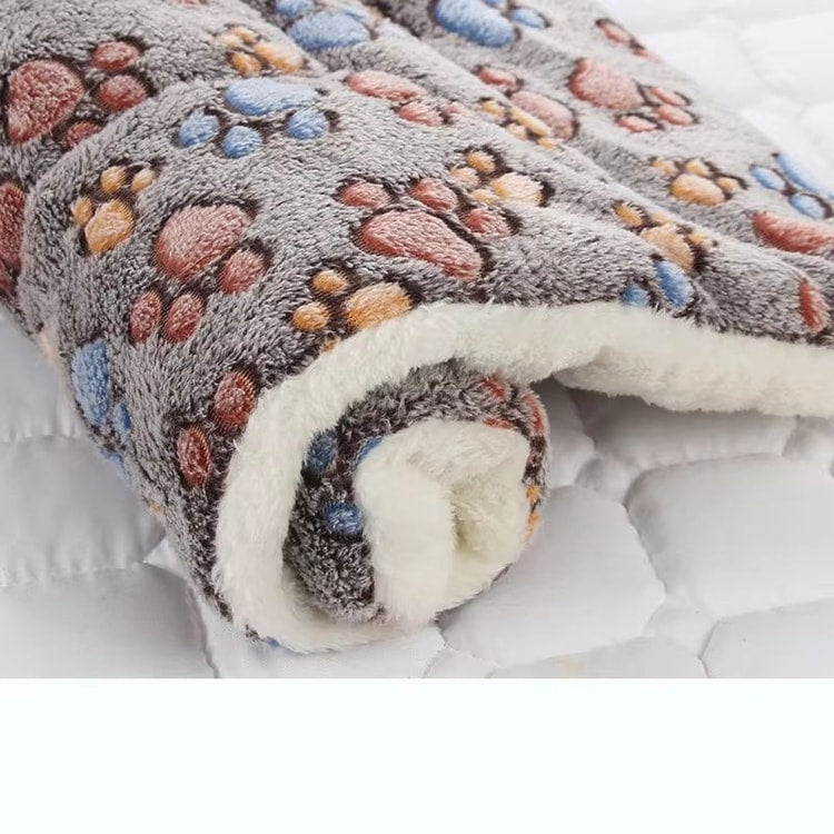 Flannel Thickened Soft Pet Bed Mat for Dogs and Cats